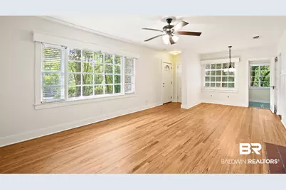 1009 W Pinewood Dr, Mobile, AL 36618 - Photo 12