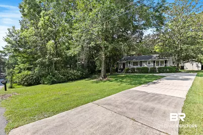 1009 W Pinewood Dr, Mobile, AL 36618 - Photo 4