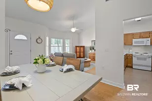 102 Courthouse Dr, Fairhope, AL 36532 - Photo 12