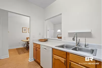 102 Courthouse Dr #APT 5, Fairhope, AL 36532 - Photo 14