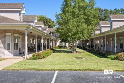 102 Courthouse Dr #APT 5, Fairhope, AL 36532 - Photo 1