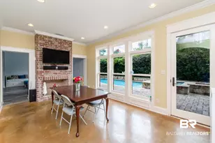 300 Perdido, Fairhope, AL 36532 - Photo 22