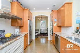 300 Perdido, Fairhope, AL 36532 - Photo 18