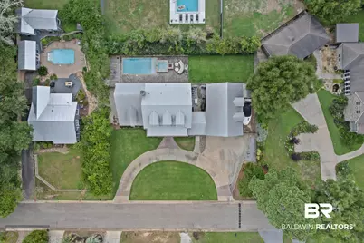300 Perdido, Fairhope, AL 36532 - Photo 60