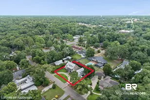 300 Perdido, Fairhope, AL 36532 - Photo 6