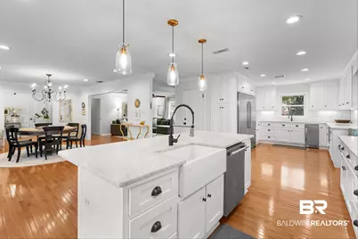 663 Ridgefield Road, Mobile, AL 36608 - Photo 12