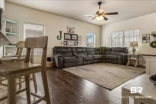 1760 Brantley Dr, Gulf Breeze, FL 32563 - Photo 2