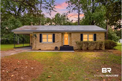 402 E 11th St, Bay Minette, AL 36507 - Photo 1