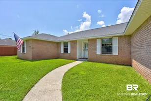 1970 Coral Island Rd, Pensacola, FL 32506 - Photo 16