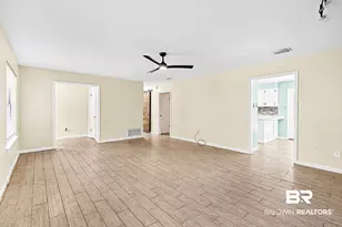 404 W Pedigo Ave, Foley, AL 36535 - Photo 6