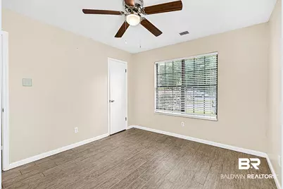 404 W Pedigo Ave, Foley, AL 36535 - Photo 24
