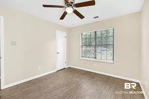 404 W Pedigo Ave, Foley, AL 36535 - Photo 24