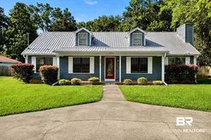 404 W Pedigo Ave, Foley, AL 36535 - Photo 2
