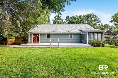 404 W Pedigo Ave, Foley, AL 36535 - Photo 2