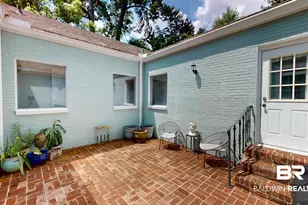 300 Bromley Pl, Mobile, AL 36606 - Photo 8