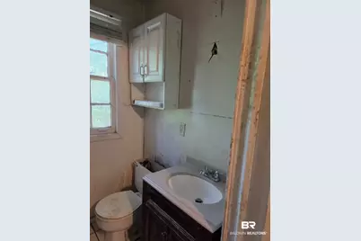 2074 N Gimon Cir, Mobile, AL 36605 - Photo 6