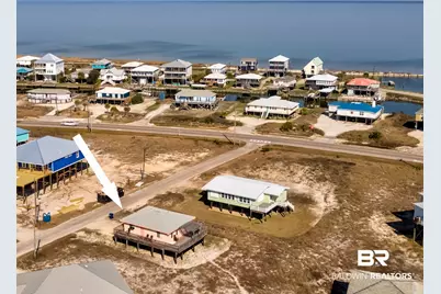 106 Ryan Ct, Dauphin Island, AL 36526 - Photo 1
