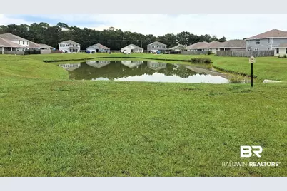 20627 Mercury Dr, Robertsdale, AL 36567 - Photo 2