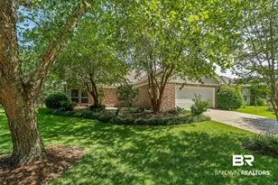 307 Savannah Cir, Foley, AL 36535 - Photo 2