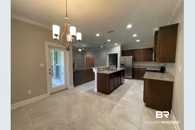 253 Hawthorne Circle, Fairhope, AL 36532 - Photo 2