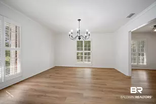 301 E Indian Creek Dr, Mobile, AL 36607 - Photo 6