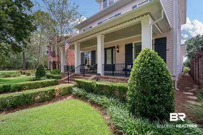 105 Savannah Sq, Fairhope, AL 36532 - Photo 4