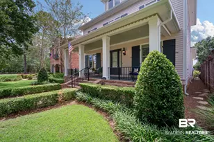 105 Savannah Square, Fairhope, AL 36532 - Photo 4