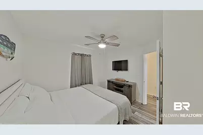 572 E Beach Boulevard #UNIT 406, Gulf Shores, AL 36542 - Photo 6