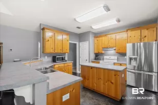 20769 Oakdale Dr, Robertsdale, AL 36567 - Photo 6