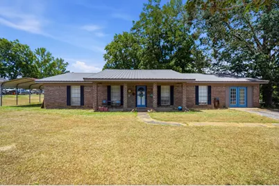 46005 Dawn Cir, Bay Minette, AL 36507 - Photo 2