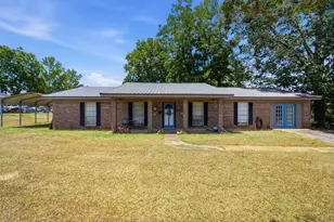 46005 Dawn Cir, Bay Minette, AL 36507 - Photo 2