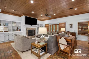 5821 Rivenbark Ln, Fairhope, AL 36532 - Photo 2