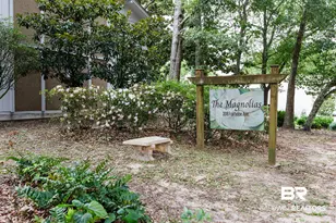208 Fairhope Ave, Fairhope, AL 36532 - Photo 2