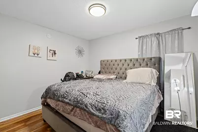 1933 Pallister Pl, Mobile, AL 36618 - Photo 10
