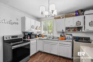 458 Yevonne Curve, Mobile, AL 36609 - Photo 6