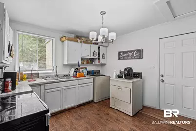 458 Yevonne Curv, Mobile, AL 36609 - Photo 4