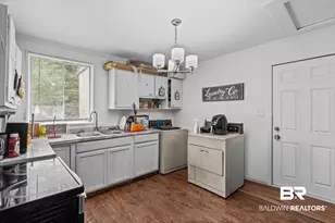 458 Yevonne Curve, Mobile, AL 36609 - Photo 4