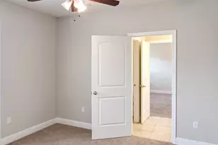 550 Leeds Ct, Foley, AL 36535 - Photo 14