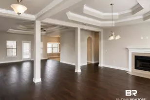550 Leeds Ct, Foley, AL 36535 - Photo 4