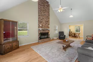 22525 Adams Dr, Robertsdale, AL 36567 - Photo 2