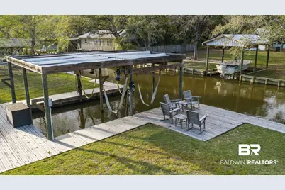 10225 Bayou Circle, Fairhope, AL 36532 - Photo 2