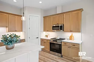 7029 Lake View Dr, Gulf Shores, AL 36542 - Photo 10