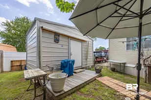 247 Defuniak Cir, Lillian, AL 36549 - Photo 32