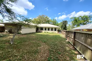 411 W Persimmon Ave, Foley, AL 36535 - Photo 40