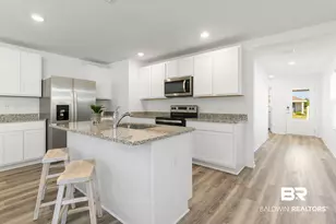 8668 Summer Bay Ln, Foley, AL 36535 - Photo 10