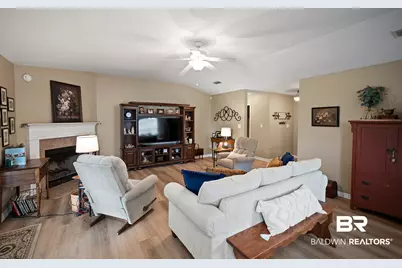 18620 E Hammond Street, Robertsdale, AL 36567 - Photo 16