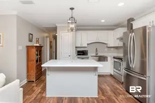 1102 Pinemont Dr, Mobile, AL 36609 - Photo 10