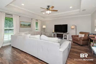 1102 Pinemont Dr, Mobile, AL 36609 - Photo 6