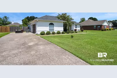 219 Driftwood Ave, Fairhope, AL 36532 - Photo 2