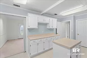 404 NW 3rd St, Summerdale, AL 36580 - Photo 12